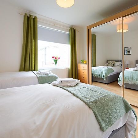 Premier - Ashgrove Apartment Coatbridge Eksteriør billede