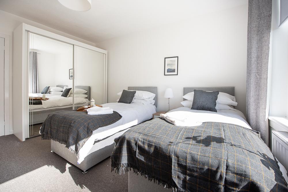 Premier - Ashgrove Apartment Coatbridge Eksteriør billede